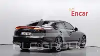 2022 KIA Stinger
