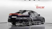 2022 KIA Stinger