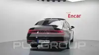 2022 Genesis G90