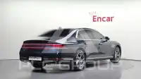2022 Genesis G90