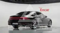 2022 Genesis G90