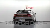 2022 Genesis G90