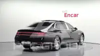 2022 Genesis G90