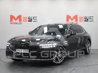 2022 Genesis G90