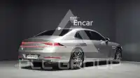 2022 Genesis G90
