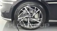 2022 Genesis G90