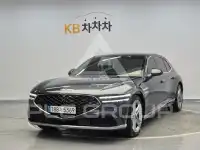 2022 Genesis G90