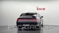 2022 Genesis G90