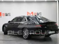 2022 Genesis G90