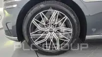 2022 Genesis G90