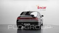 2022 Genesis G90