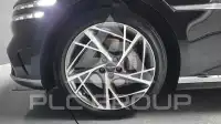 2022 Genesis G90