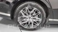 2022 Genesis G90