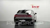 2022 Genesis G90