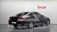 2022 Genesis G80
