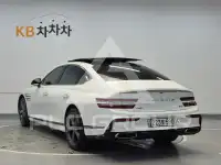 2022 Genesis G80