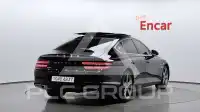 2022 Genesis G80