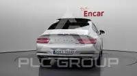 2022 Genesis G80
