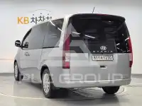2022 Hyundai Staria