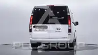 2022 Hyundai Staria