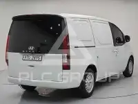 2022 Hyundai Staria