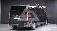 2022 Hyundai Staria