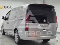 2022 Hyundai Staria