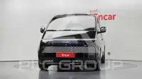2022 Hyundai Staria
