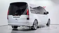 2022 Hyundai Staria