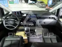 2022 Hyundai Staria