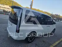 2022 Hyundai Staria
