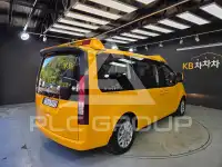 2022 Hyundai Staria