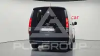 2022 Hyundai Staria