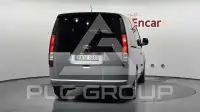 2022 Hyundai Staria