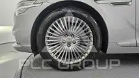 2022 Genesis G90
