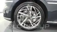 2022 Genesis G90