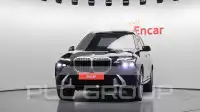 2023 BMW X7