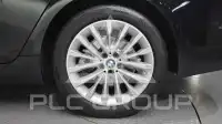 2023 BMW 520