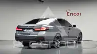 2023 BMW 520M