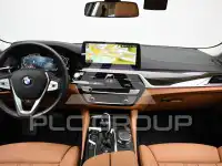 2023 BMW 520