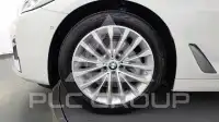 2023 BMW 520