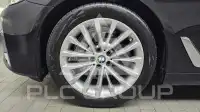 2023 BMW 520