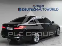 2023 BMW 523