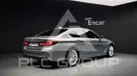 2023 BMW 530