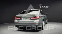 2023 BMW 530