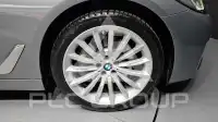 2023 BMW 530