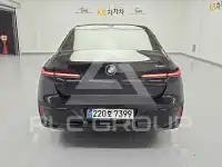 2023 BMW 740M