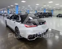 2023 BMW 740M