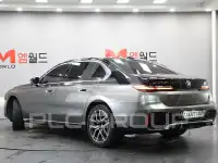 2023 BMW 740M