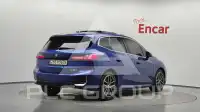 2023 BMW 218